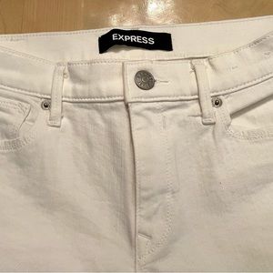 Express Jeans
